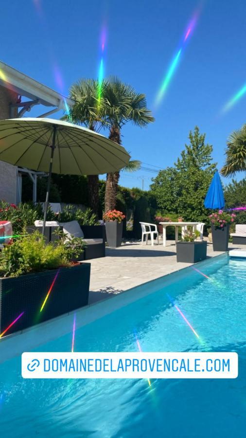 Bed & Breakfast Domaine De La Provencale *